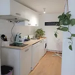 Duplex A La Gare Du Mans Bed & Breakfast Le Mans