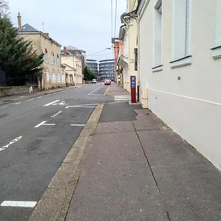 فندق مبيت وإفطار Duplex A La Gare Du Mans لو مان